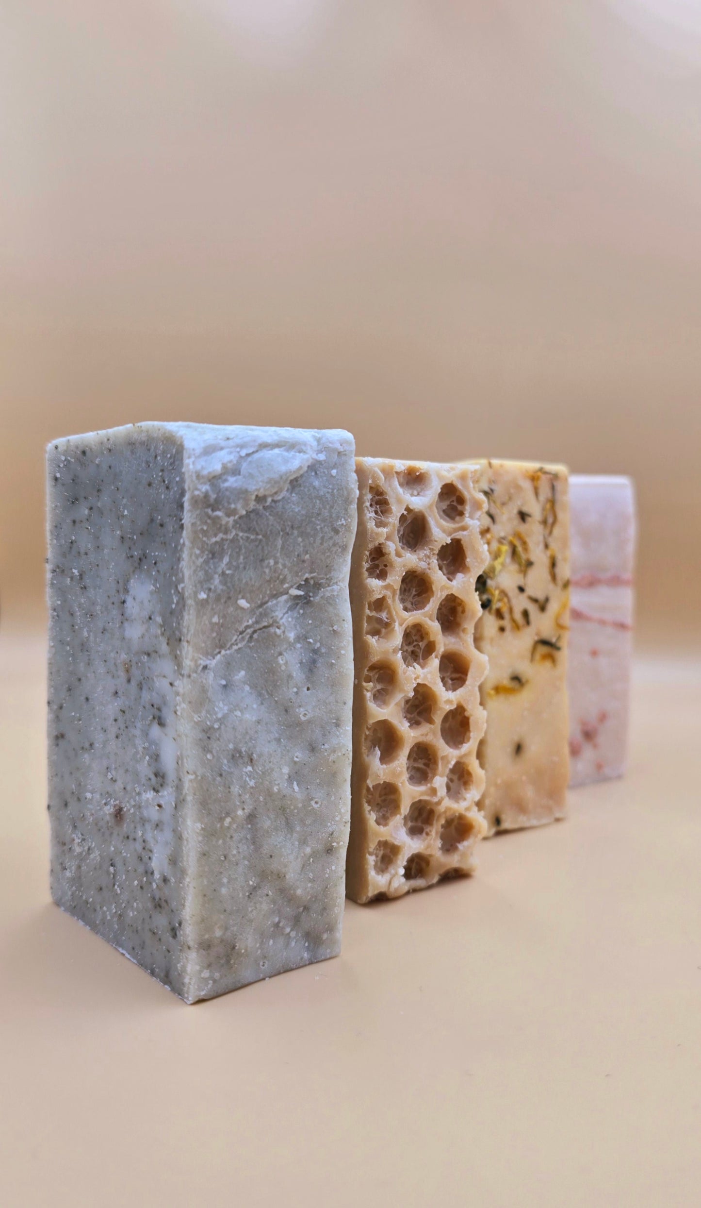 EXFOLIATING GREEN SOAP BAR